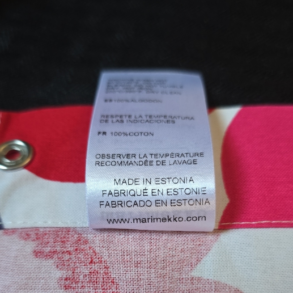 Marimekko Pieni Unikko Pink And Red Floral Apron. - Picture 7 of 10